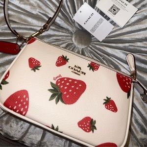 Coach strawberry Nolita 19